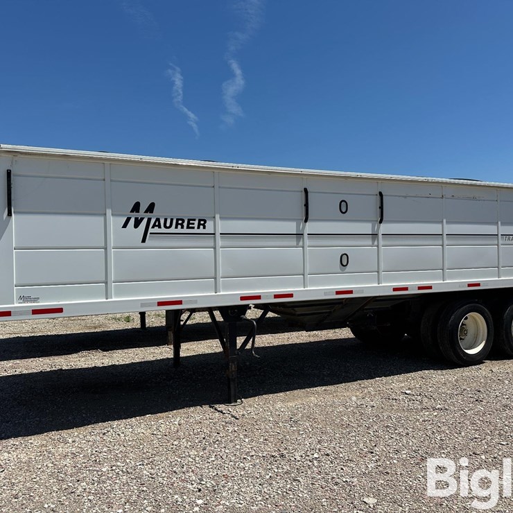 2014 Maurer T/A Grain Trailer