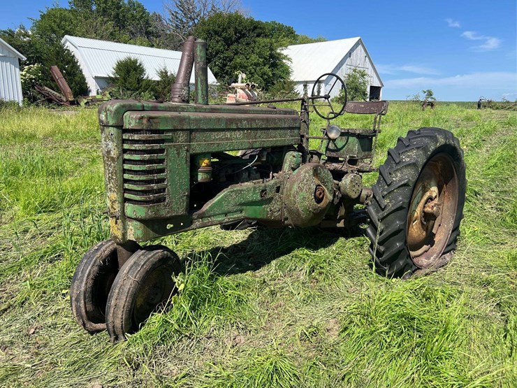 john-deere-model-a-image-1