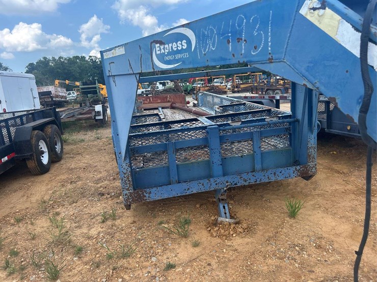 2008-6'-x-16'-t/a-gooseneck-trailer-image-8