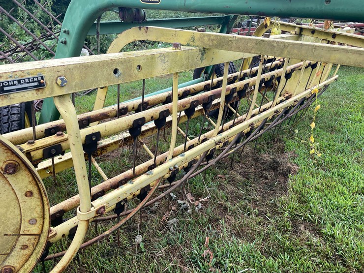 #7454-•-john-deere-hay-rake-image-9