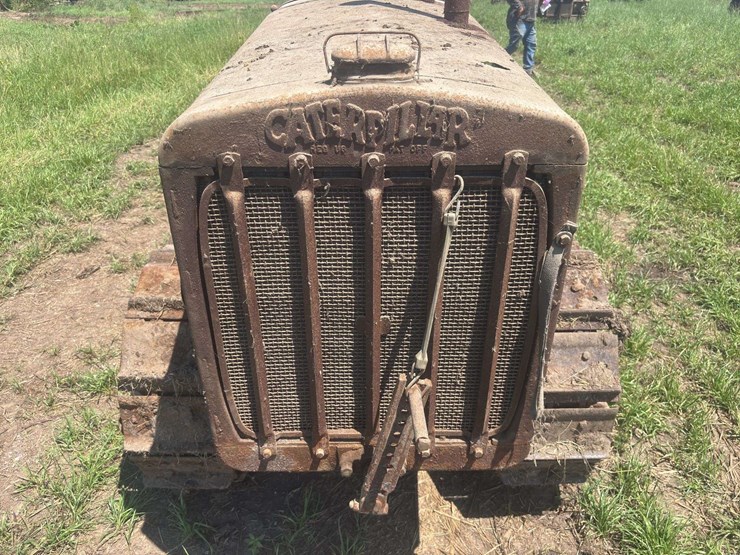 caterpillar-twenty-crawler-image-9