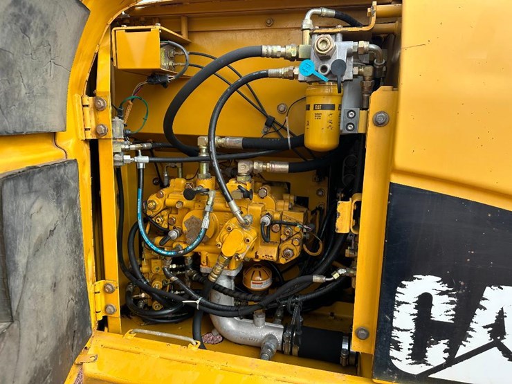 2003-caterpillar-312cl-image-43