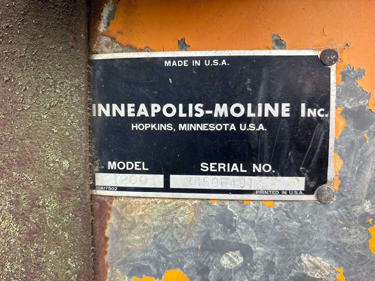 chevy-400-truck-with-minneapolis-moline-corn-sheller-image-85