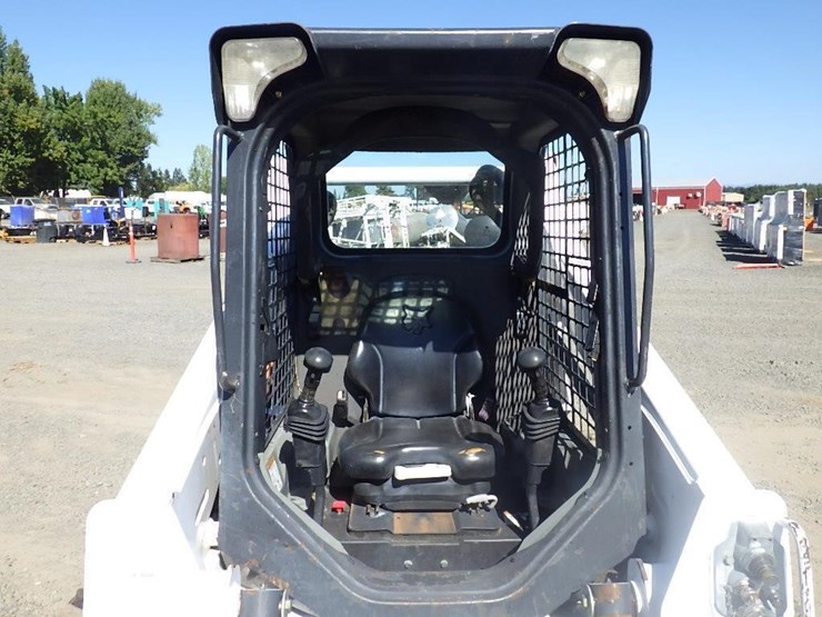 2015-bobcat-s530-image-18