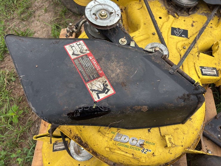 john-deere-x300-image-81
