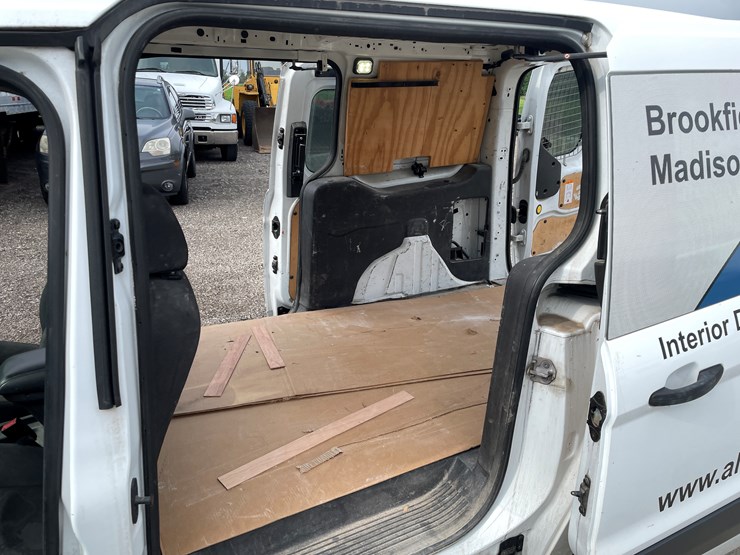 2014-ford-transit-connect-image-18