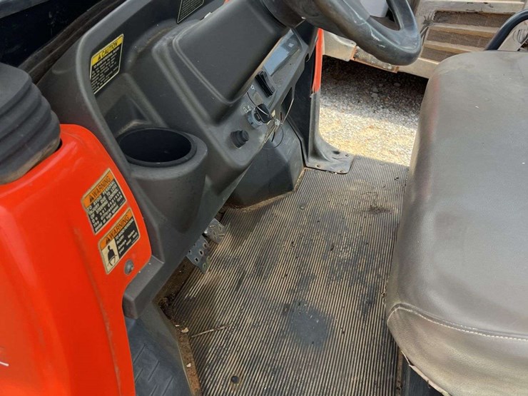 kubota-rtv900-image-12