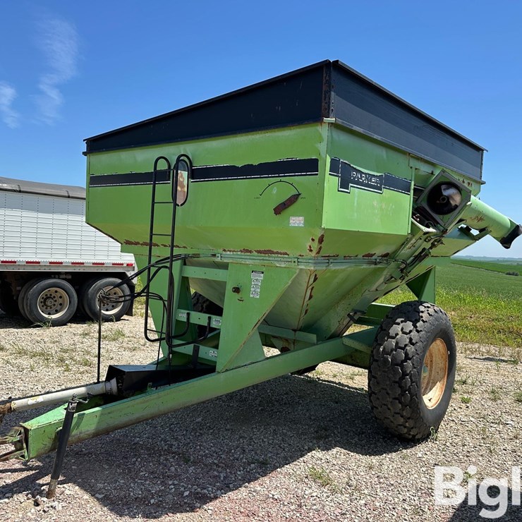 Parker Grain Chariot Grain Cart
