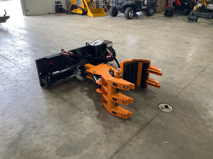 #1390-•-unused-landhonor-skid-steer-5-finger-rock-&-tree-grapple-image-1
