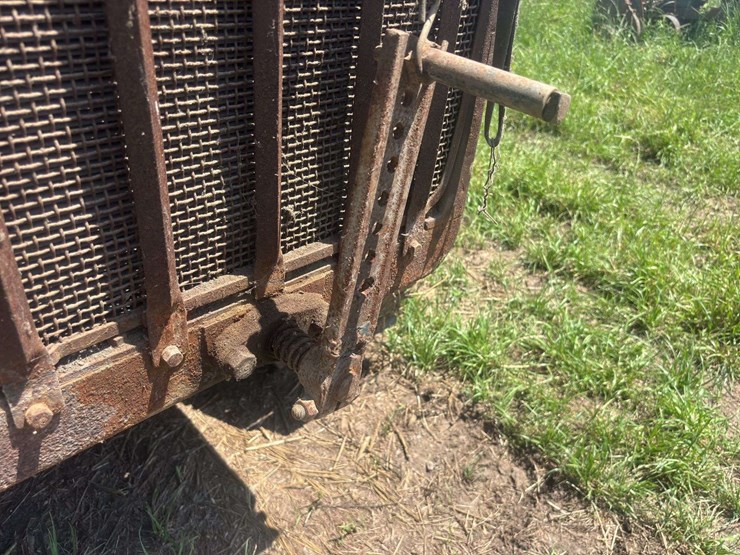 caterpillar-twenty-crawler-image-12
