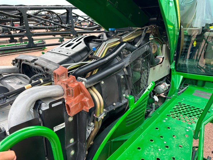 2012-john-deere-4730-image-61