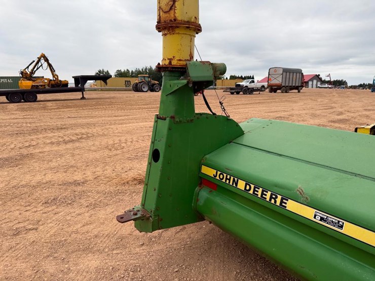 john-deere-3950-image-15