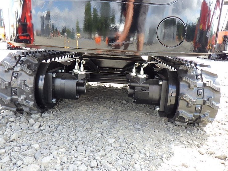 2025-vicsec-vc15-hydraulic-excavator-image-16