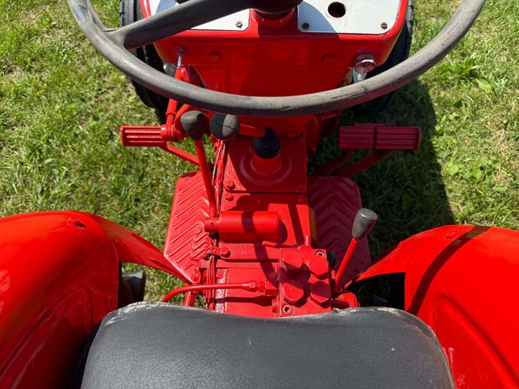 spanish-astoa-vineyard-tractor-nos!-image-20