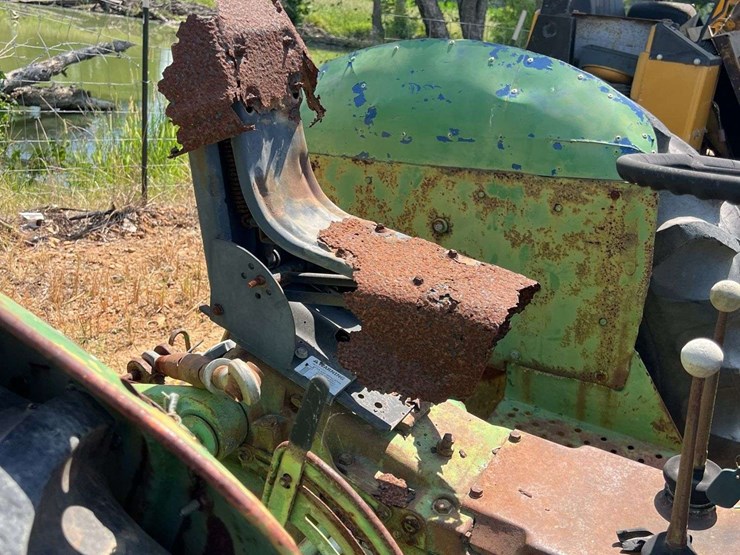 john-deere-tractor-w/-loader-*inop-image-16