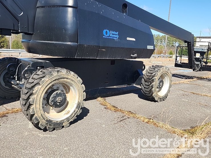 2014-jlg-800aj-image-17