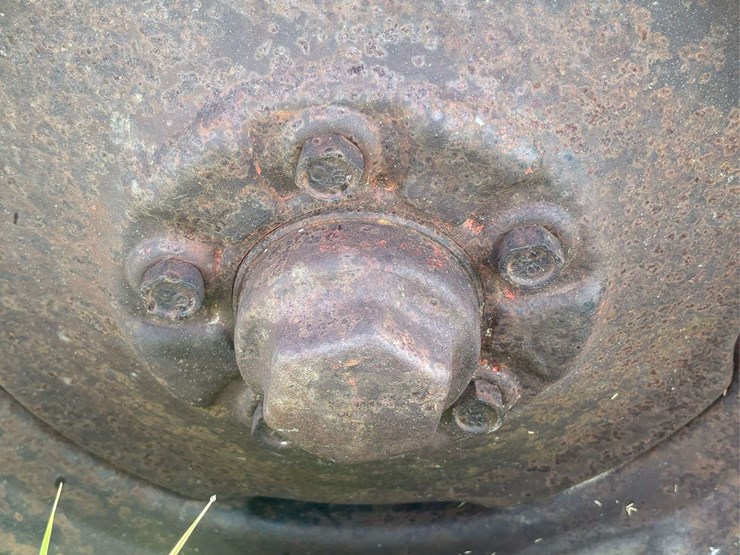 co-op-tractor-image-23