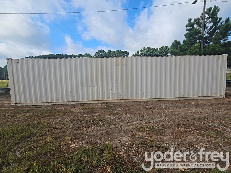 40'-container-single-walk-door,-2-side-doors-image-2