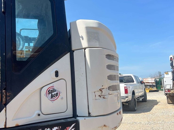 2019-link-belt-145-x4-excavator-image-15