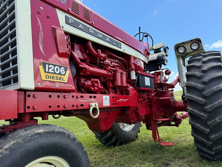 farmall-1206-image-5