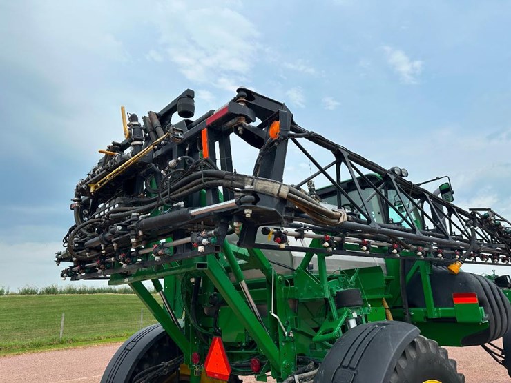 2012-john-deere-4730-image-54