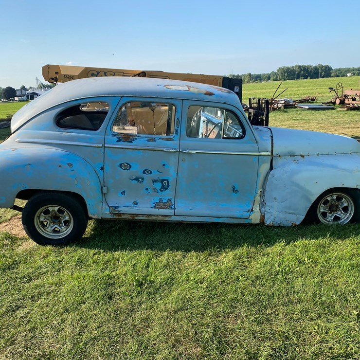 1949 Plymoth Special Deluxe 4 door Suicide door sedan project car