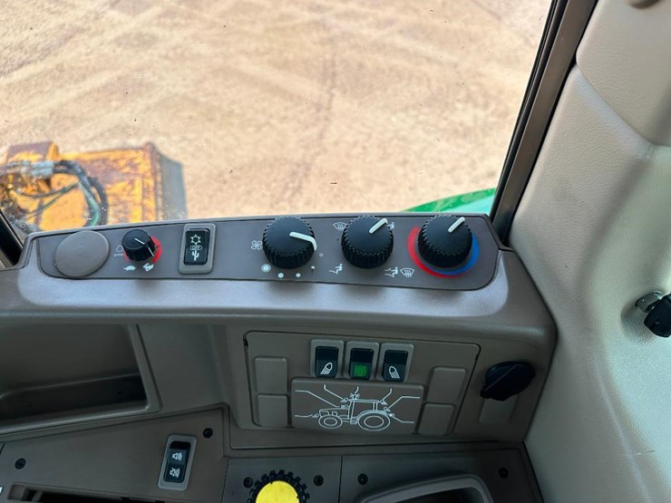 2012-john-deere-6330-image-52