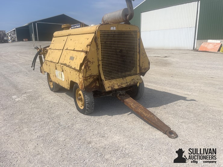 ingersall-rand-dr-365-mobile-air-compressor-image-3