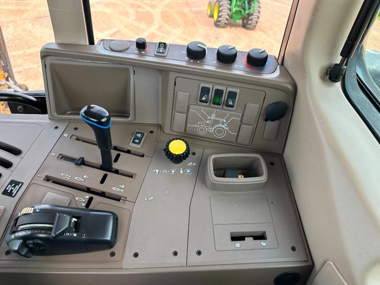 2012-john-deere-6330-image-51