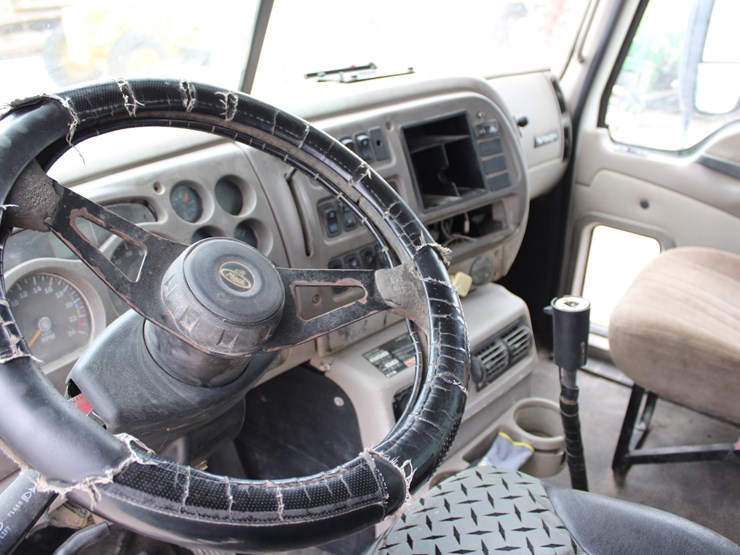 #2202-•-2006-mack-cxn613-truck-image-5