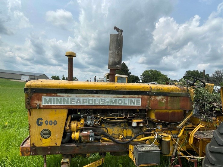 minneapolis-moline-g900-image-11