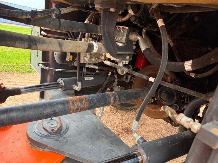 2017-doosan-dl220-5-image-26
