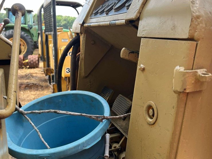 john-deere-555-image-22