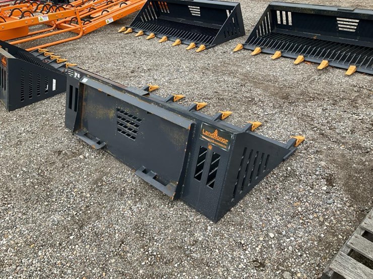 #1391-•-66"-skid-steer-rock-bucket-image-3