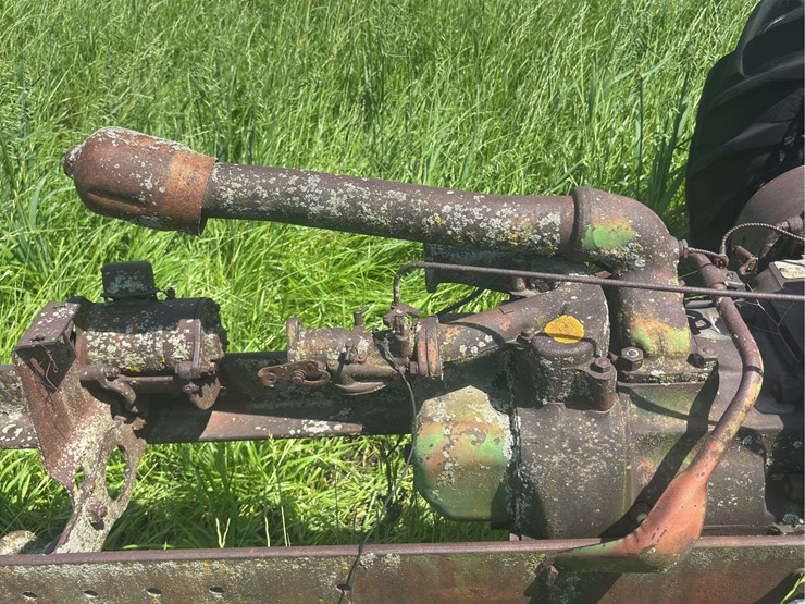 john-deere-model-b-image-30