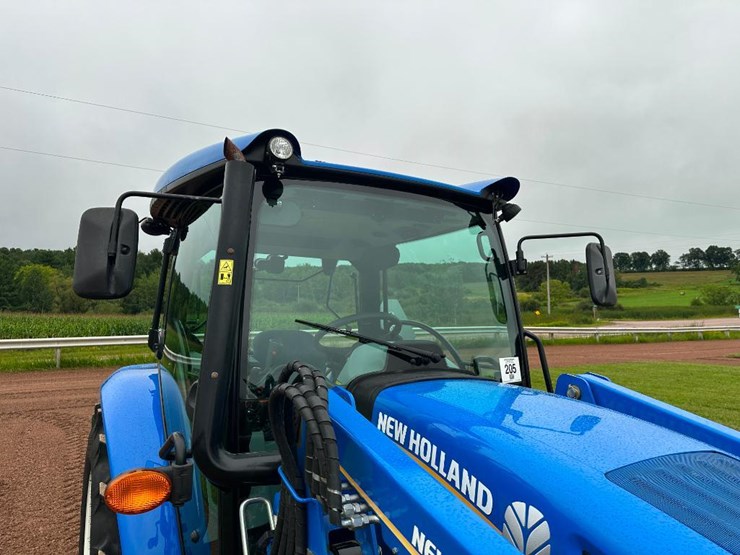 2022-new-holland-workmaster-55-image-17