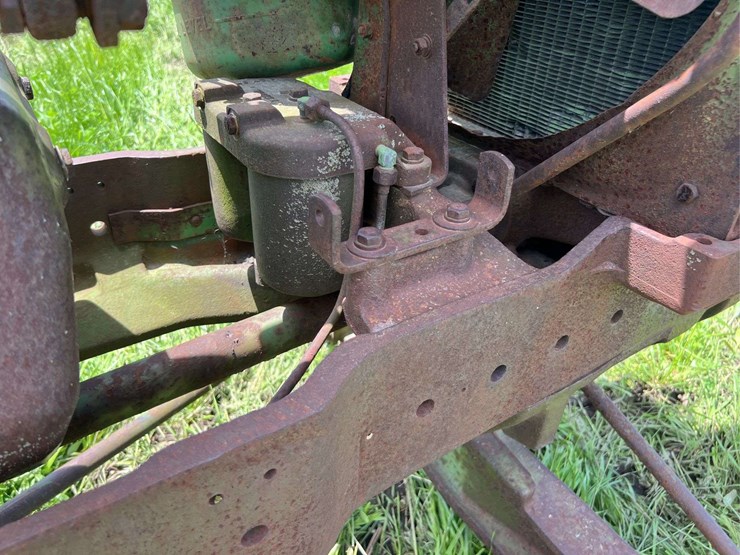 john-deere-720-standard-diesel-image-14
