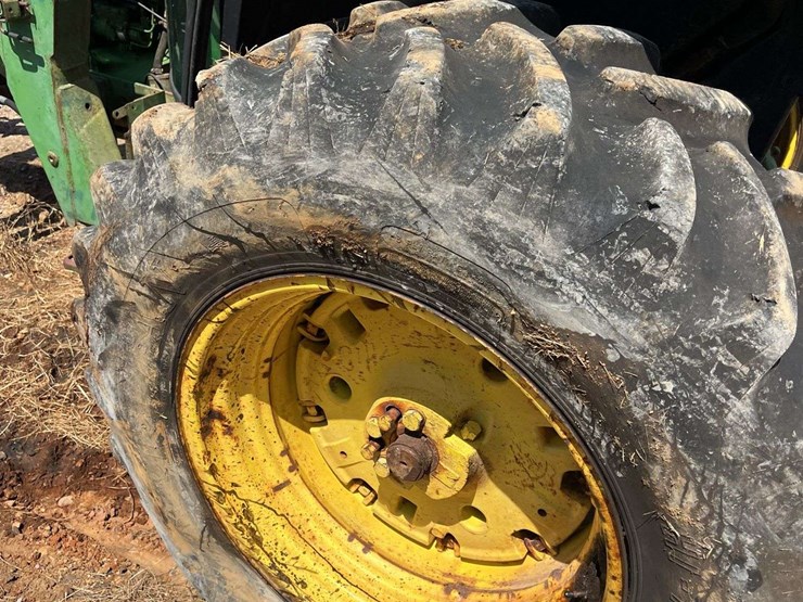 john-deere-2750-image-25