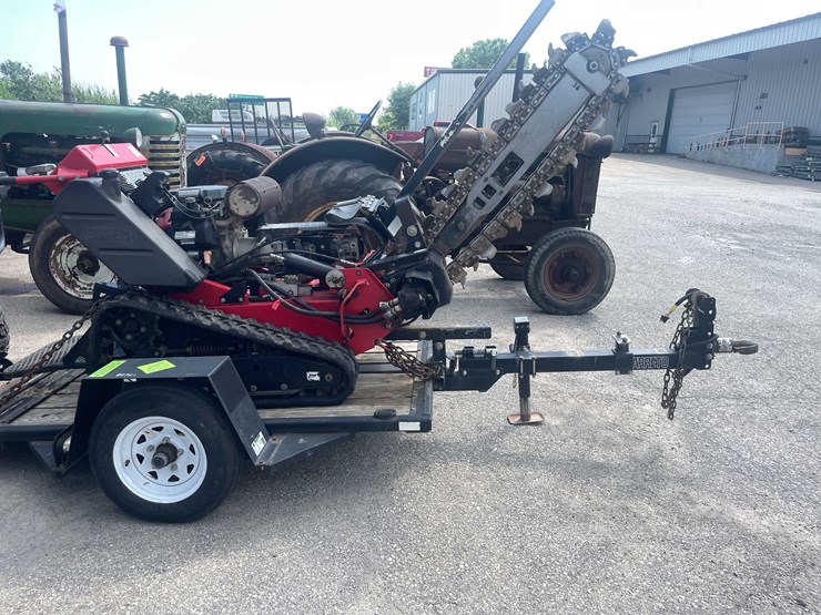 #1370-•-36"-barreto-trencher-(of)-image-1