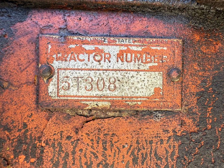 caterpillar-d4-air-compressor-tractor-image-30
