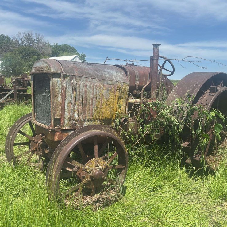 McCormick Deering 10-20