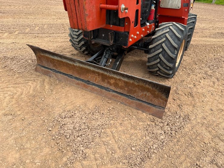 2017-ditch-witch-rt45-image-11