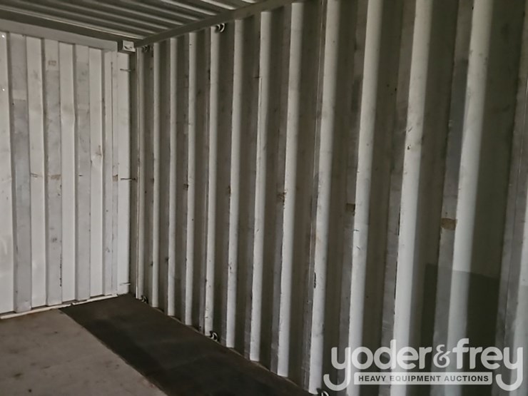 40'-container-single-walk-door,-2-side-doors-image-16