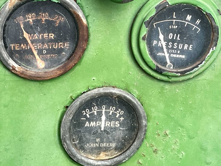 #6684-•-1953---1956-john-deere-tractor-image-15