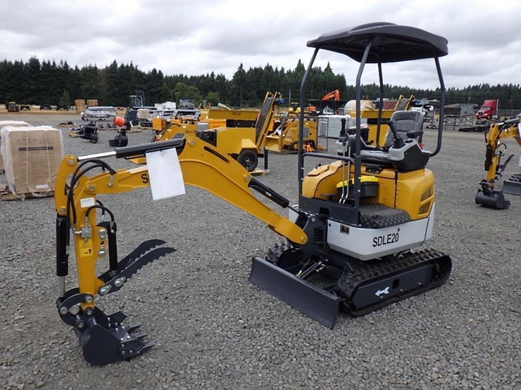 2025-sdlanch-sdle20-hydraulic-excavator-image-1