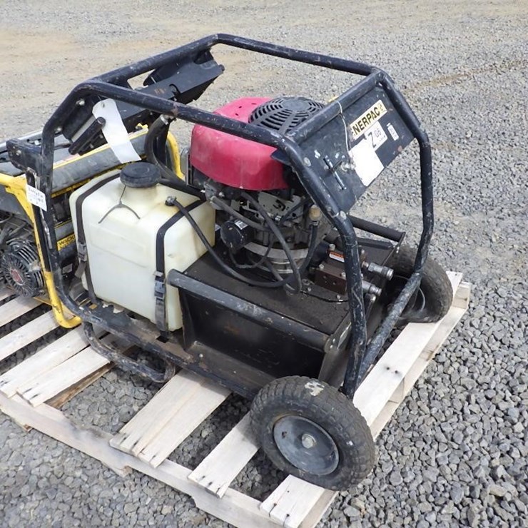 CATERPILLAR 660