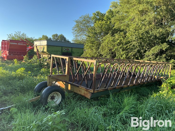 elk-creek-manufactuting-portable-hay-feeder-image-1