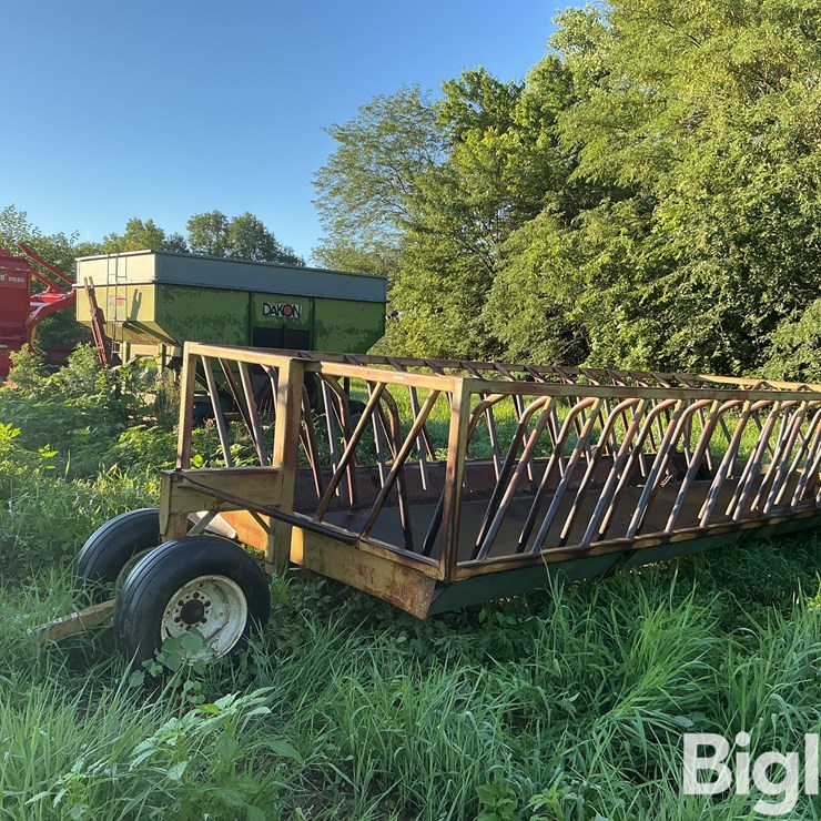 Elk Creek Manufactuting Portable Hay Feeder