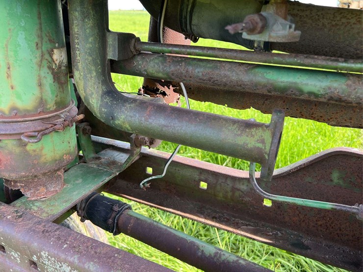 john-deere-model-b-image-58