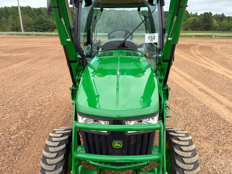 2020-john-deere-3033r-image-26